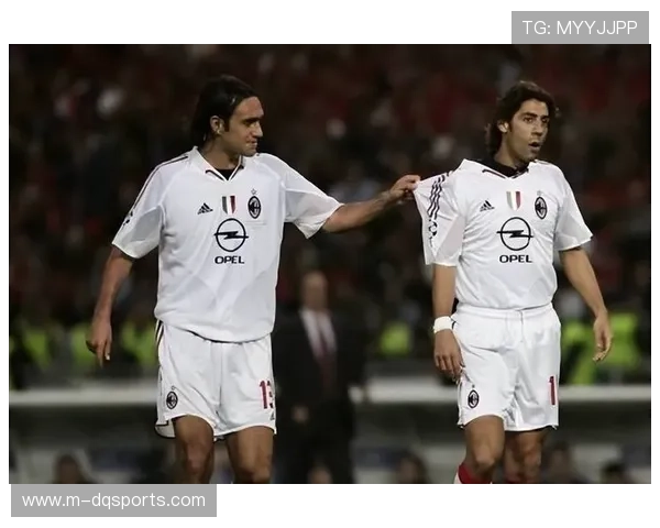 米兰与埃因霍温争夺19岁天才前腰西塞，转会战进入白热化阶段